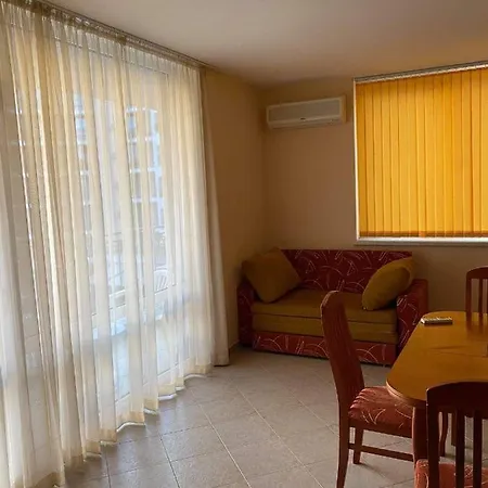 Каролина Студио Apartmán *